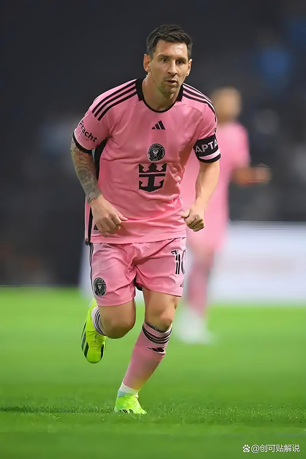 包含梅西赛事官方发布突破纪录新规，法国队争议不断！的词条