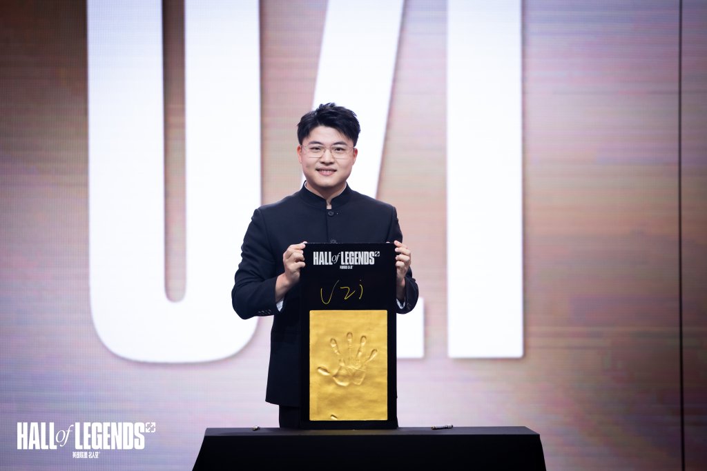 开云体育-关于Uzi回归赛场，精彩发挥首场状态亮眼，DWG观众沸腾！的信息