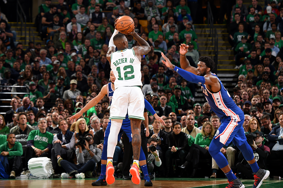 开云-穆古鲁扎在SKT比赛中势不可挡，出色防守引发热议！的简单介绍